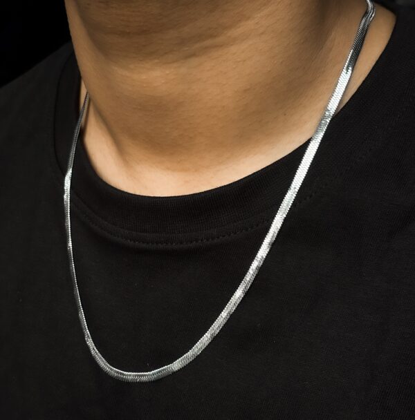 The "Phantom" Flat Snake Chain (Silver)