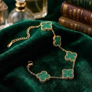 Green Clover Bracelet – Elegant Four-Leaf Lucky Charm Golden Bracelet