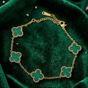 Green Clover Bracelet – Elegant Four-Leaf Lucky Charm Golden Bracelet